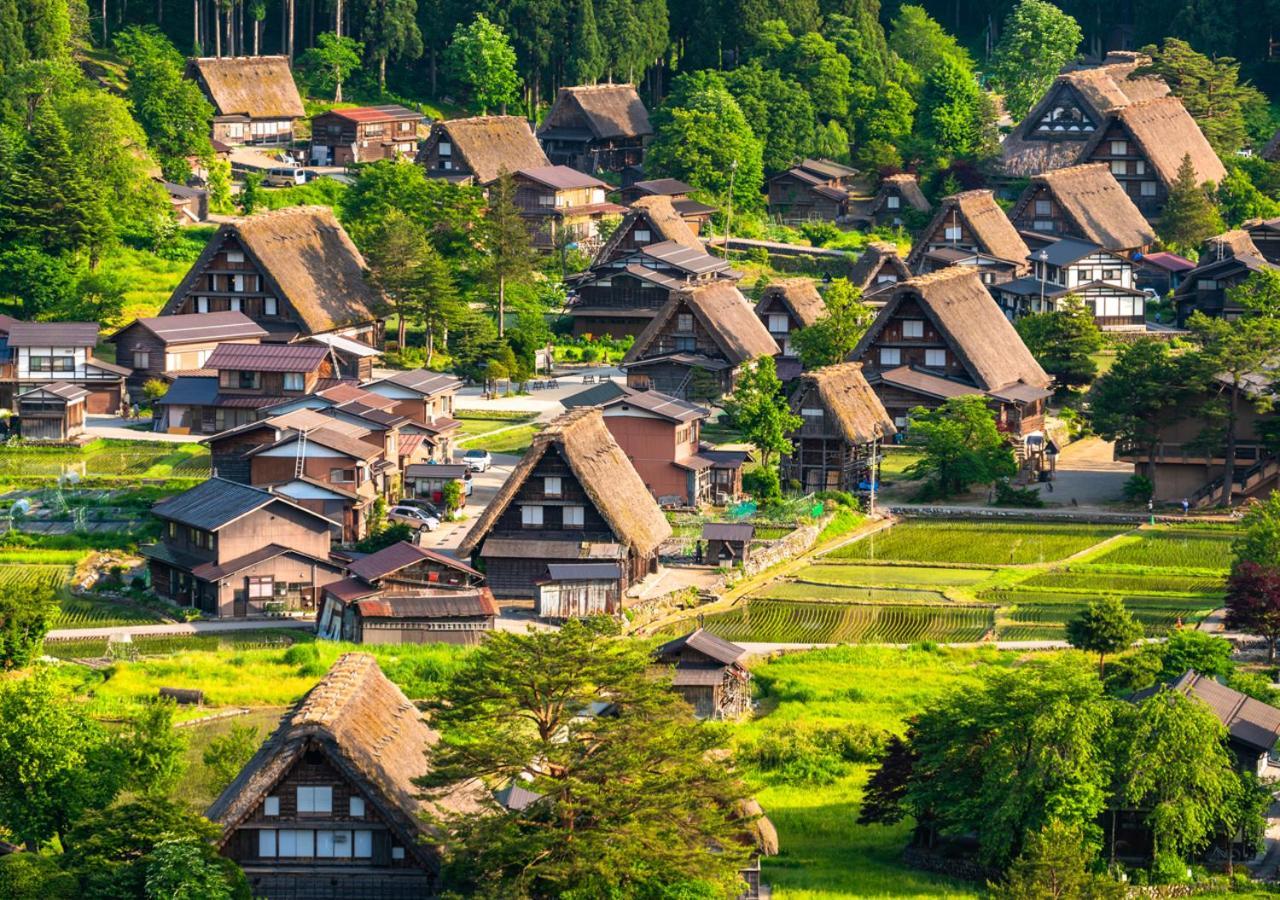 筋肉と自然と遊ぶ宿 田島館 Takayama  Esterno foto