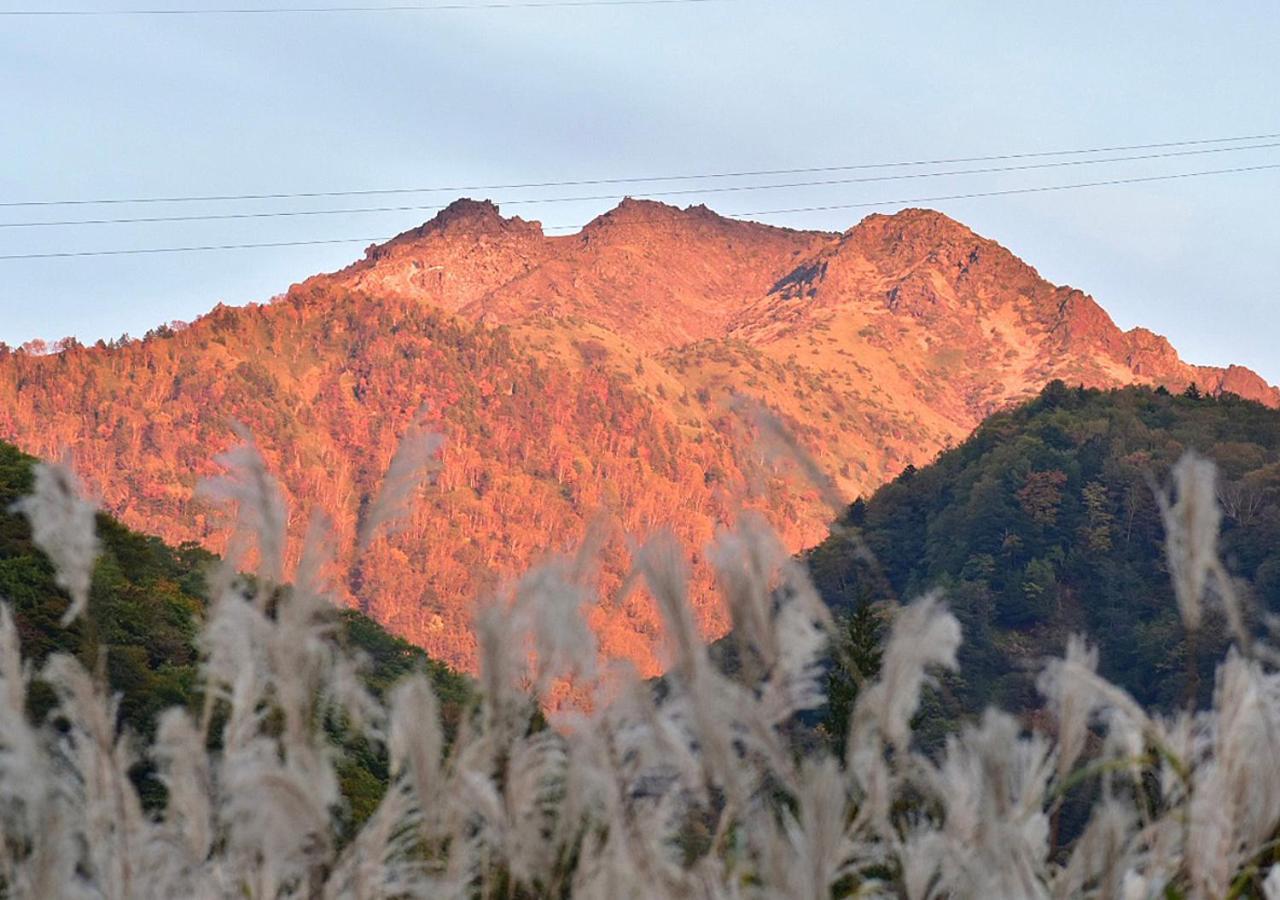 筋肉と自然と遊ぶ宿 田島館 Takayama  Esterno foto